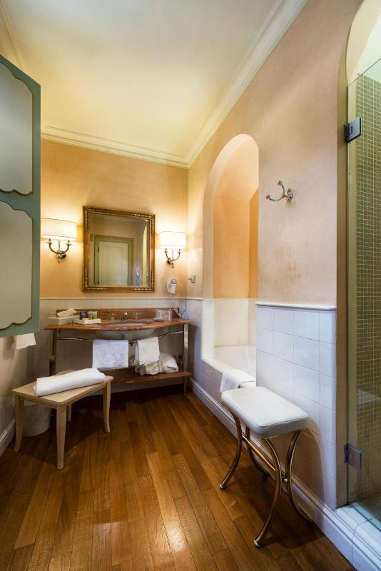 Junior Suite image 3
