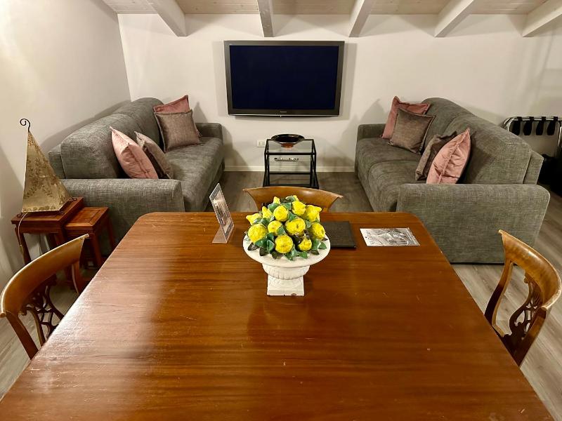 Suite with Garden View image 4