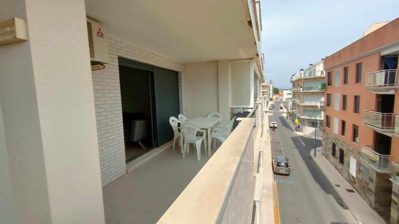 A H Rentals Garbi Apartamento con parking - image 8