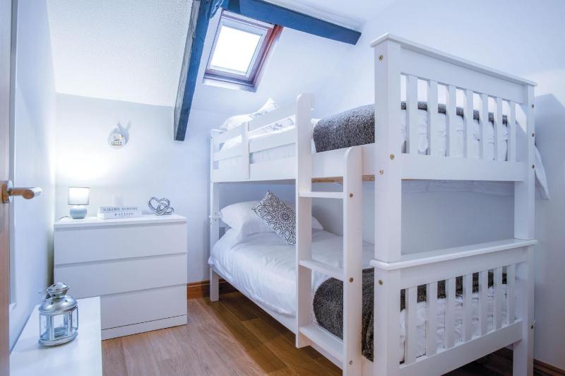 Cosy At The Mews - 2 Bedroom Apartment - Tenby - image 42