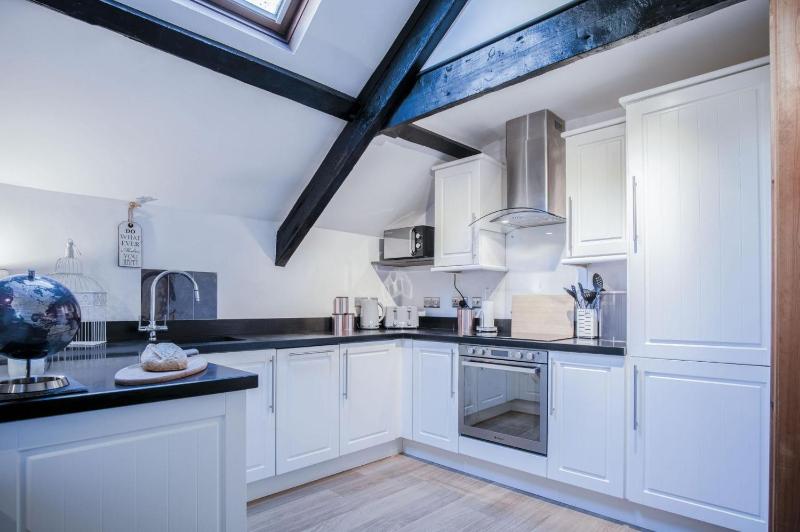 Cosy At The Mews - 2 Bedroom Apartment - Tenby - image 50