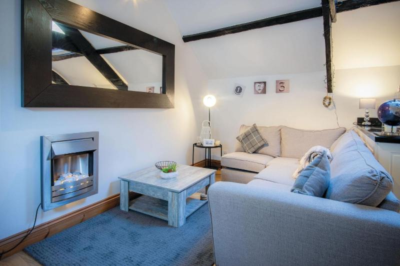 Cosy At The Mews - 2 Bedroom Apartment - Tenby - image 15