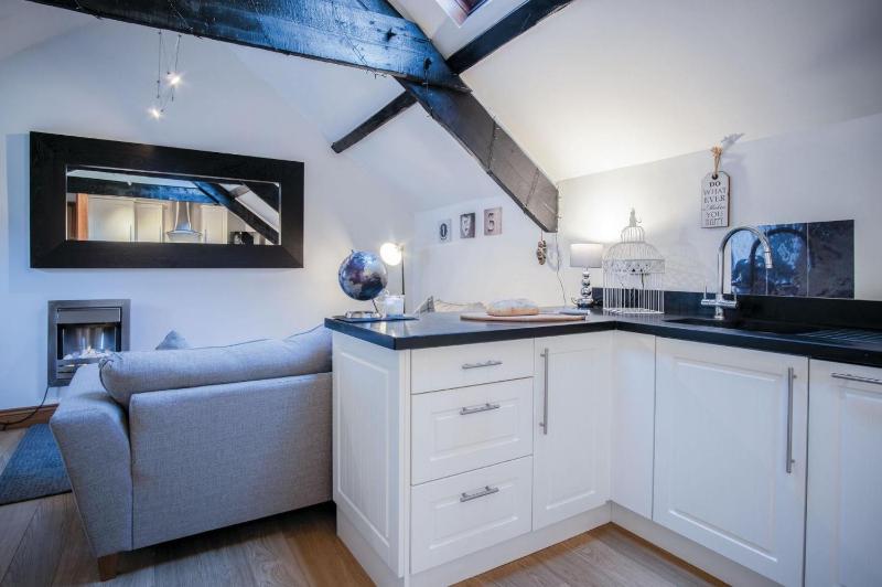 Cosy At The Mews - 2 Bedroom Apartment - Tenby - image 39