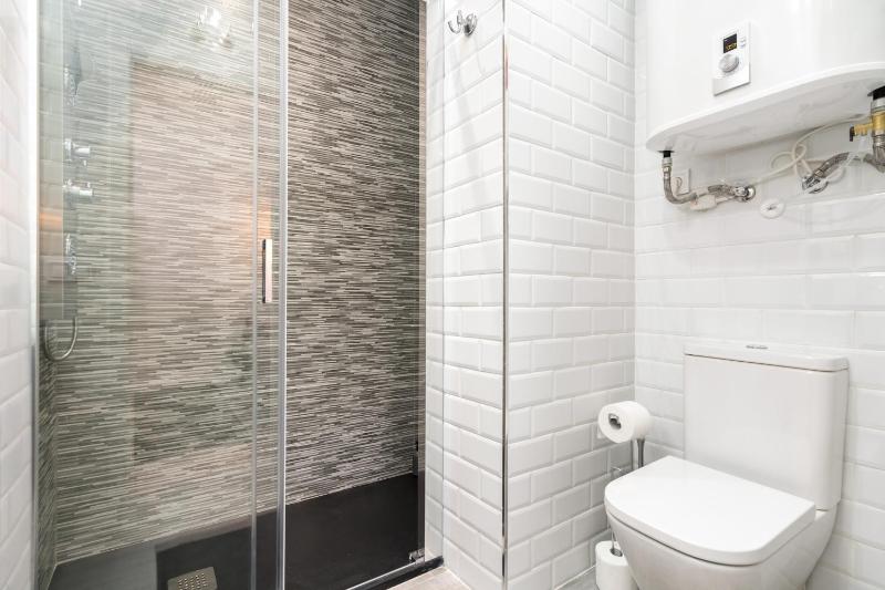 Chueca San Antón Apartment - image 4