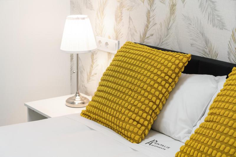Chueca San Antón Apartment - image 15
