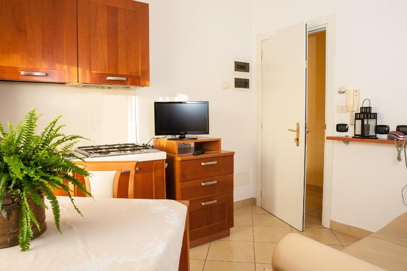 One-Bedroom Apartment (2 Adults) image 3