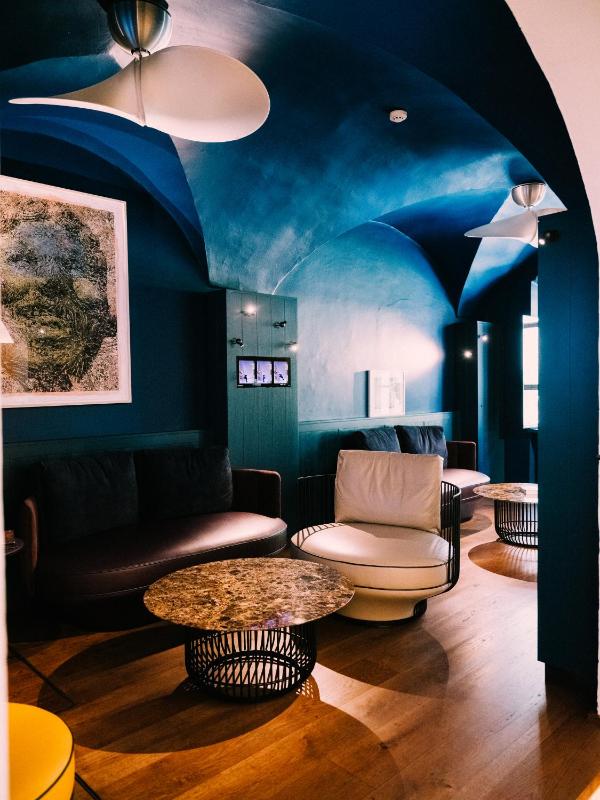 Arthotel Blaue Gans - image 5