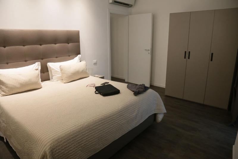 One-Bedroom Suite image 1