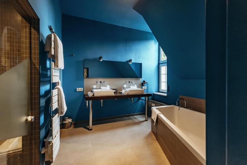 Suite image 3