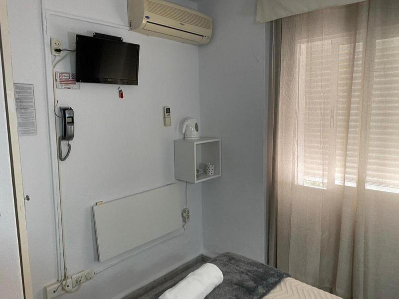 Hostal Virgen del Rocío II - image 12