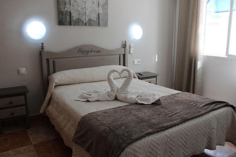 Hostal Virgen del Rocío II - image 7