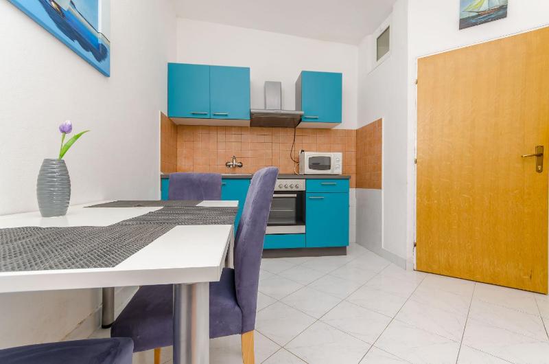 Apartment - Ground Floor image 3