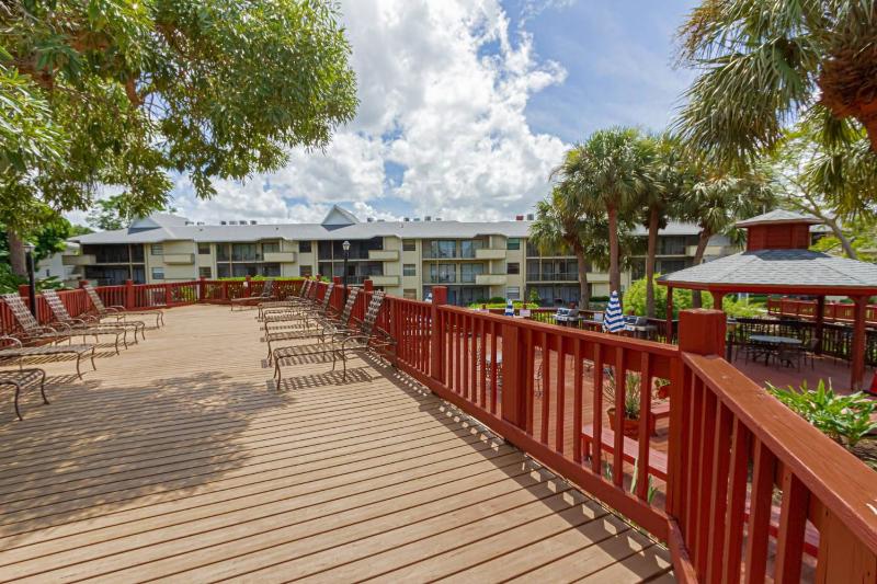 Park Shore Resort 1st Floor Bldg. A - image 30