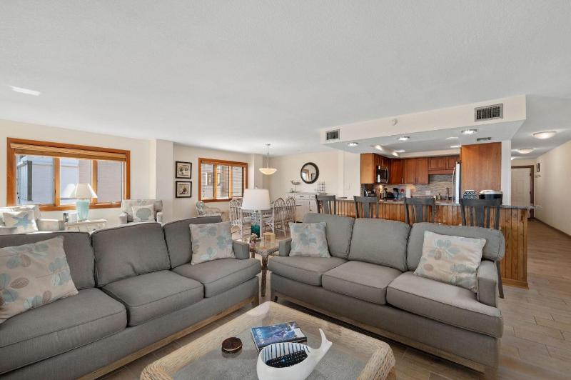 H201S Heron Cove South - 201 - image 34