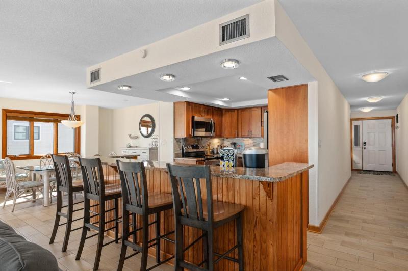 H201S Heron Cove South - 201 - image 25