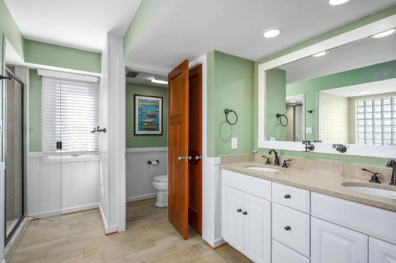 H201S Heron Cove South - 201 - image 16