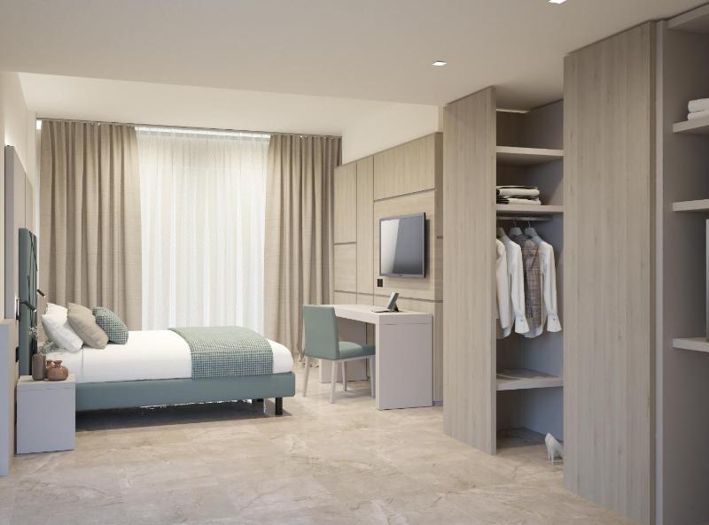 Premium Double Room image 4