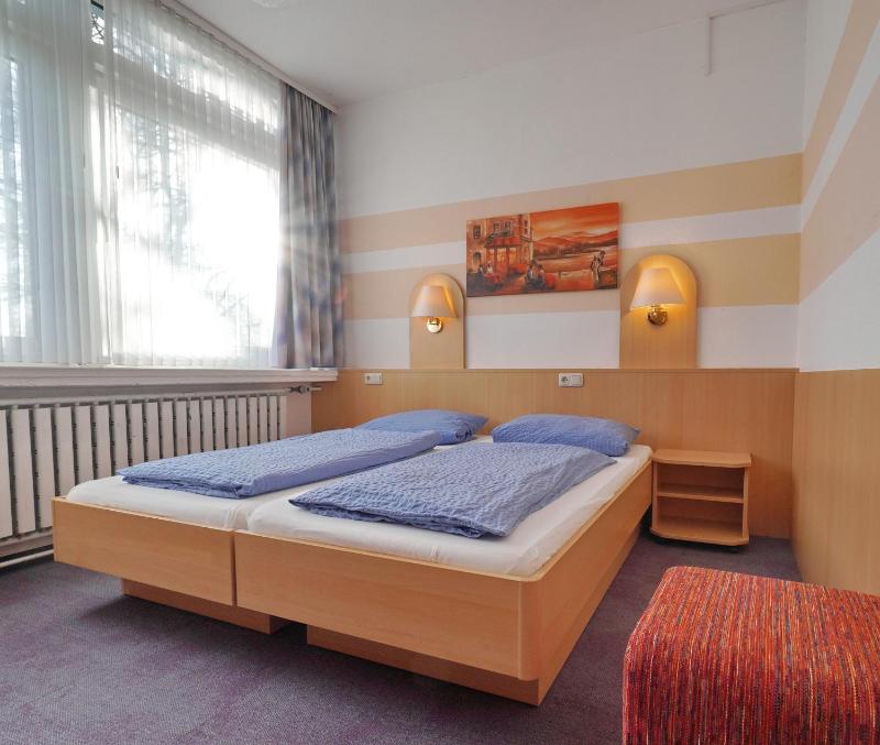 Standard Double Room image 4