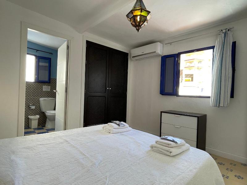 Superior Double Room image 4