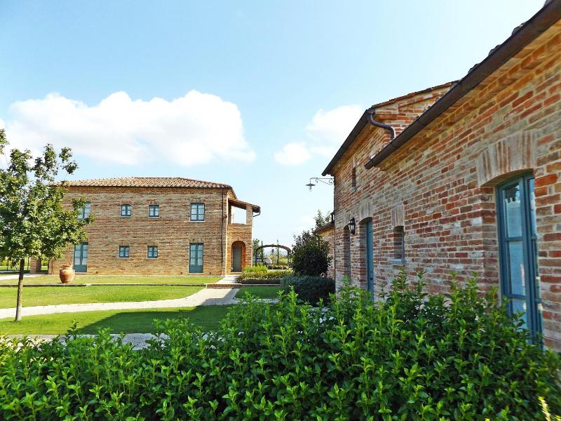Casa Vacanze La Fiorita - image 14