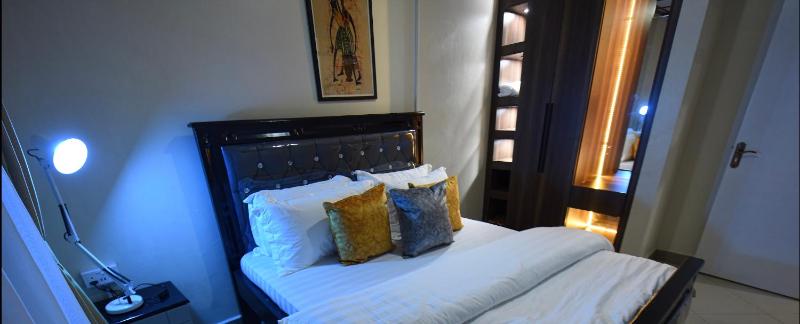 La Citronnelle Entire 3-Bedroom Holiday Home Lovingly Furnished in Naalya Kampala - image 7