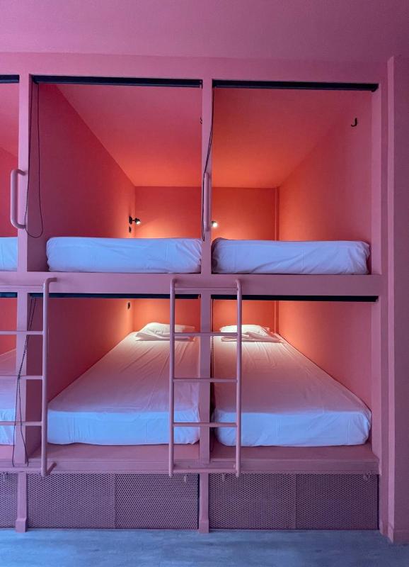 Bed in 6-Bed Mixed Dormitory Room image 2