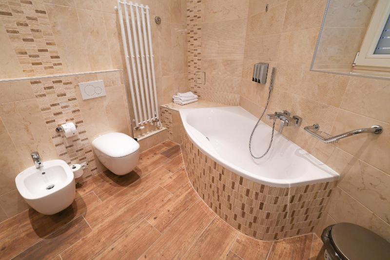 Boutique Hotel Ambiente ****+ - image 13