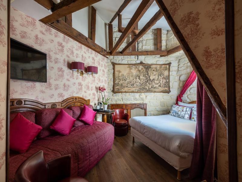 Superior Double Room image 1