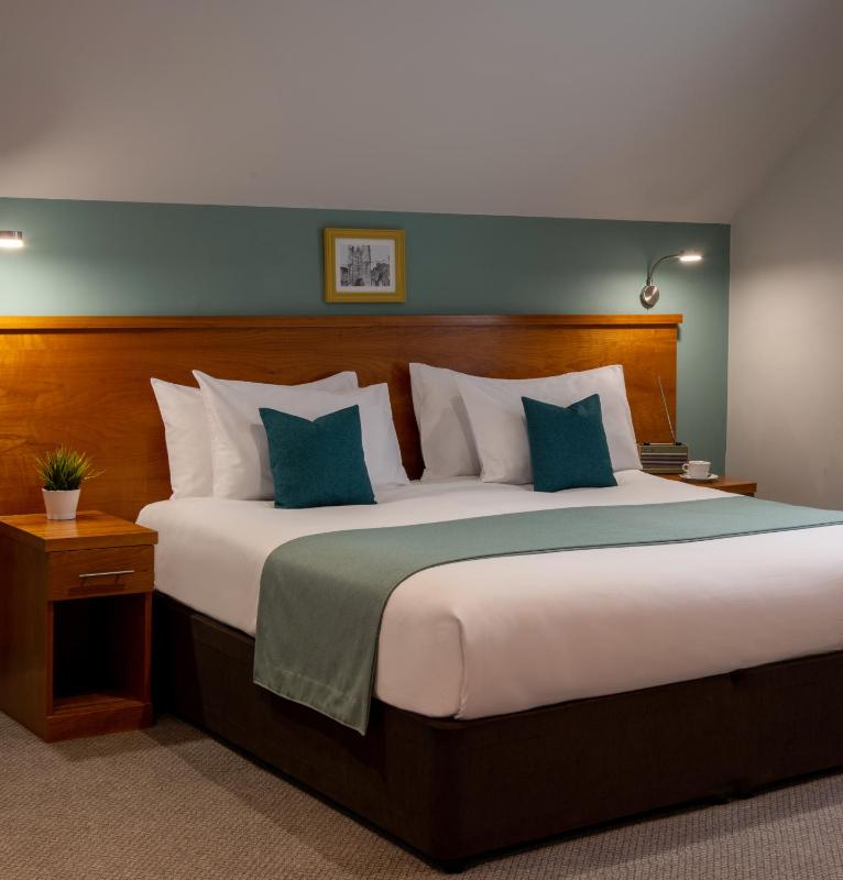 Cosy Double or Twin Room image 4