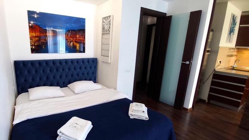 Inn Home Apartments - Ocean Plaza area - image 7