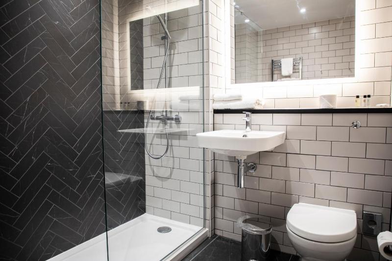 Superior Double Room image 2