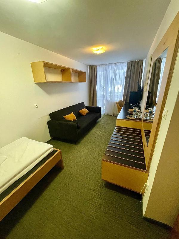 Standard Apartment image 2