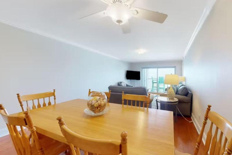 Regency Towers Unit 805W - image 9