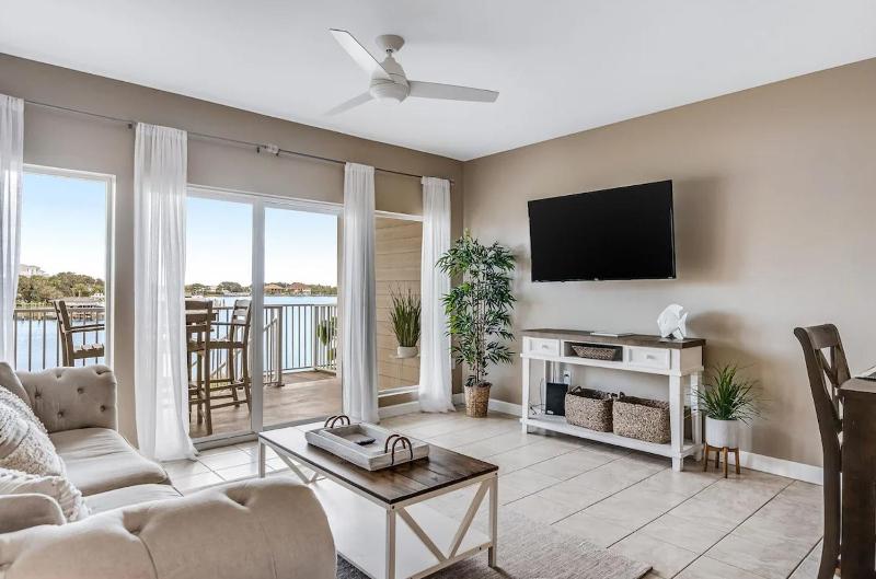 Beach N' Bay - image 9