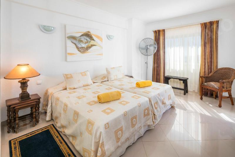 Maio Apartment - image 7