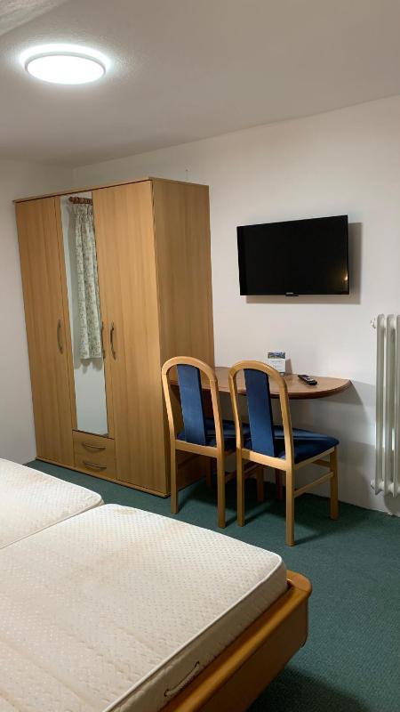 Double Room with TV image 1