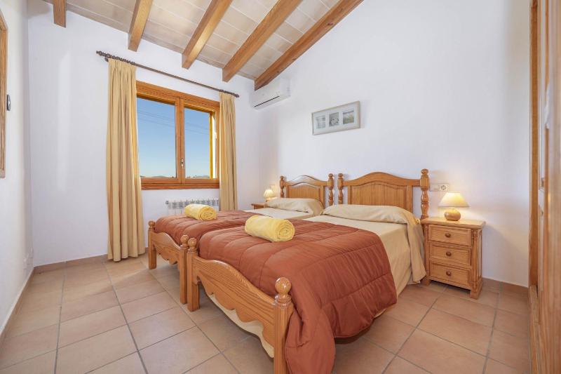 M414 Els Evols by Mallorca Villa Selection - image 11