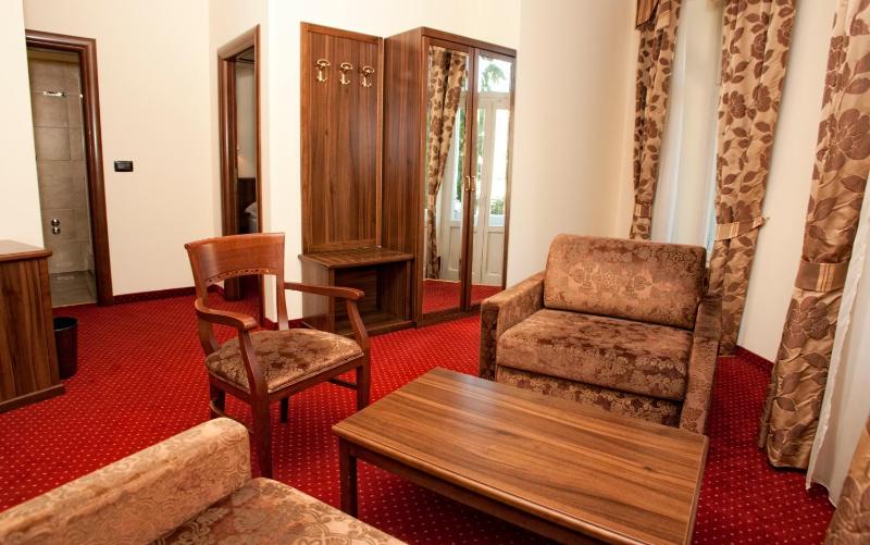 Suite image 3