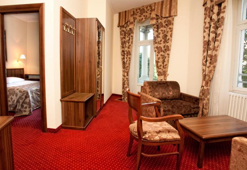 Suite image 2