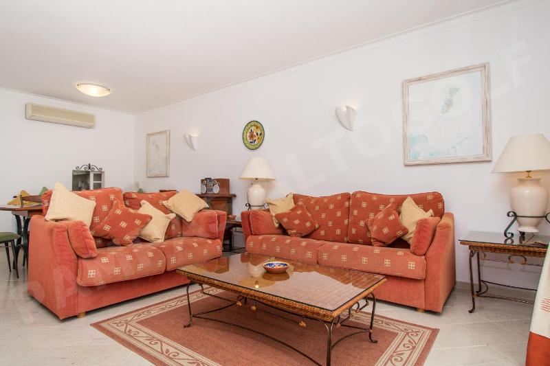 Pampas Altogolfe 2 Bedroom Apartment - image 21