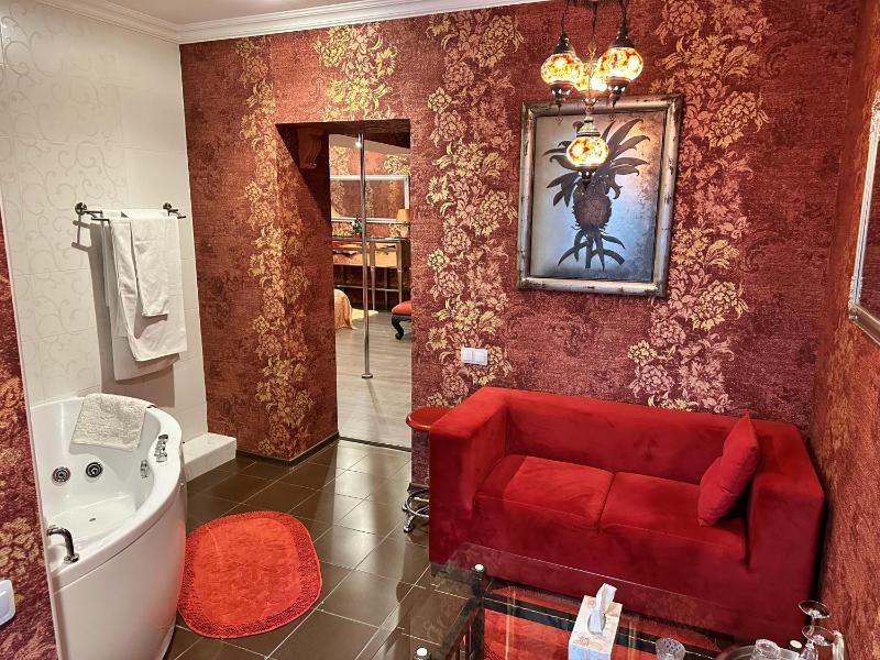 Exclusive Double Room image 3