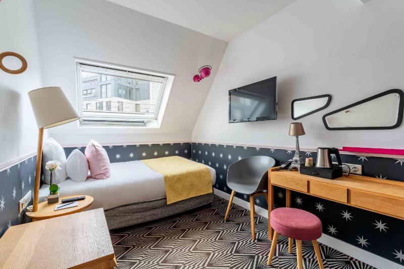 Single Room image 1