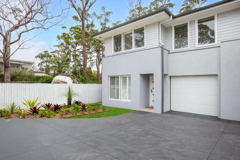 The Coast Beach - Pet Friendly - 2 Mins Walk to Bay - image 28