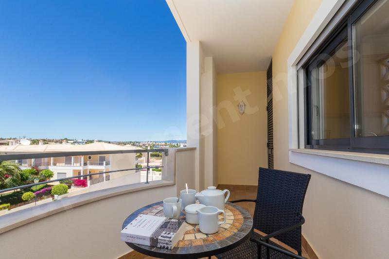 Apartment Mos - image 30