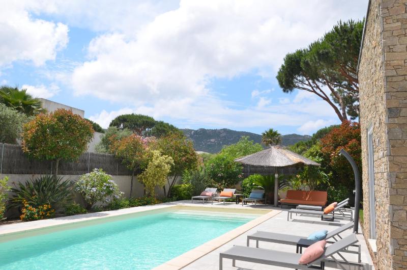 Contemporary Six-Bedroom Villa with Private Pool  image 2