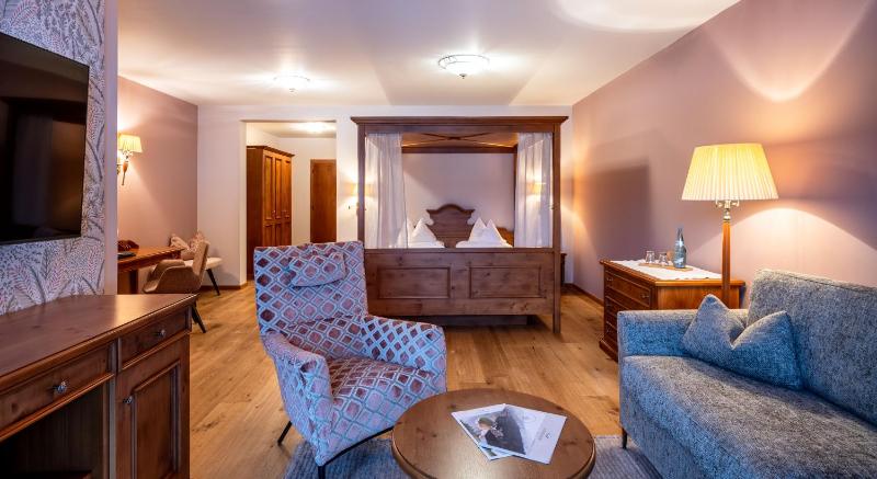 Suite with Mountain View image 1