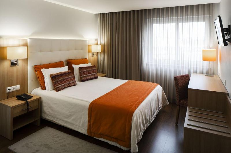 Single Room image 4