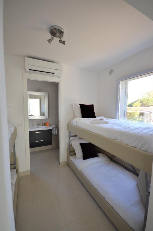 Contemporary Six-Bedroom Villa with Private Pool  image 4