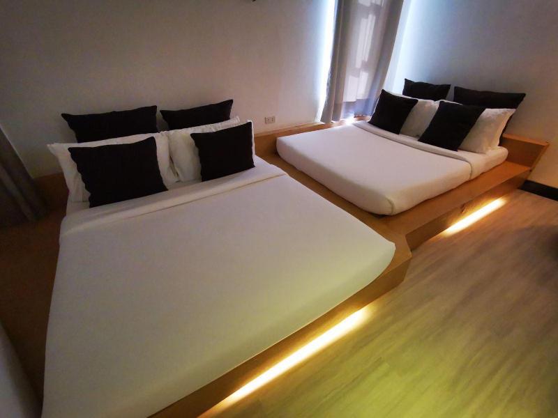 Urban Boutique Hotel - image 50