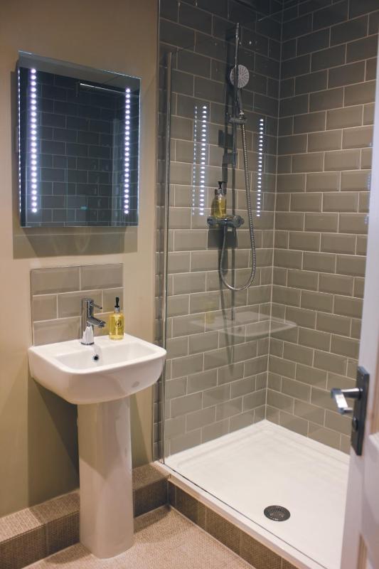 Superior Double Room image 4